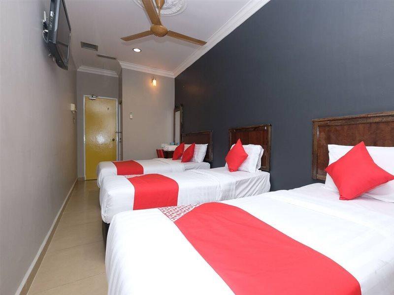 Oyo 1190 Nice Stay Hotel Raub Exterior foto