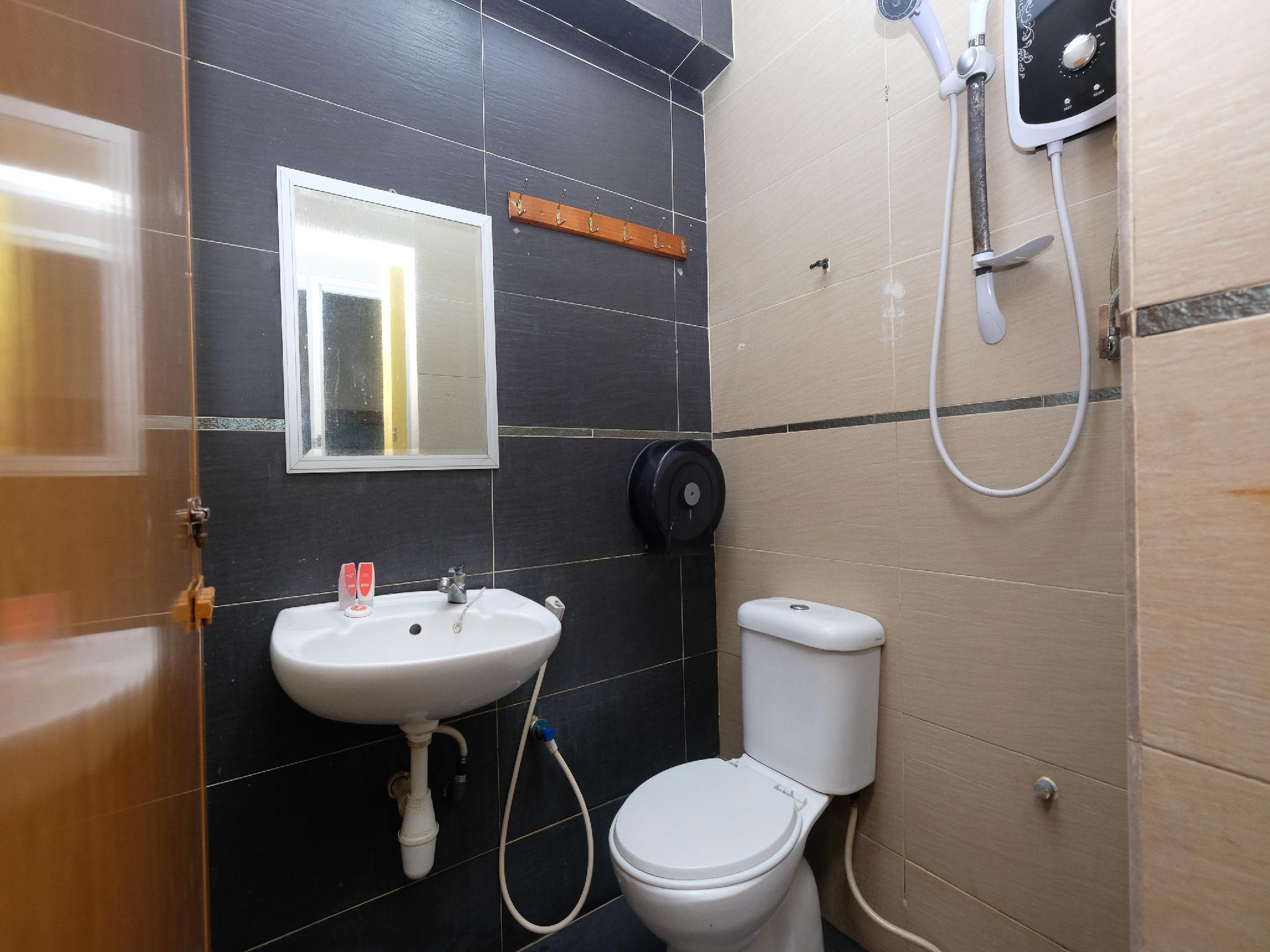 Oyo 1190 Nice Stay Hotel Raub Exterior foto