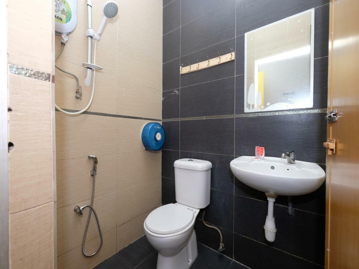 Oyo 1190 Nice Stay Hotel Raub Exterior foto